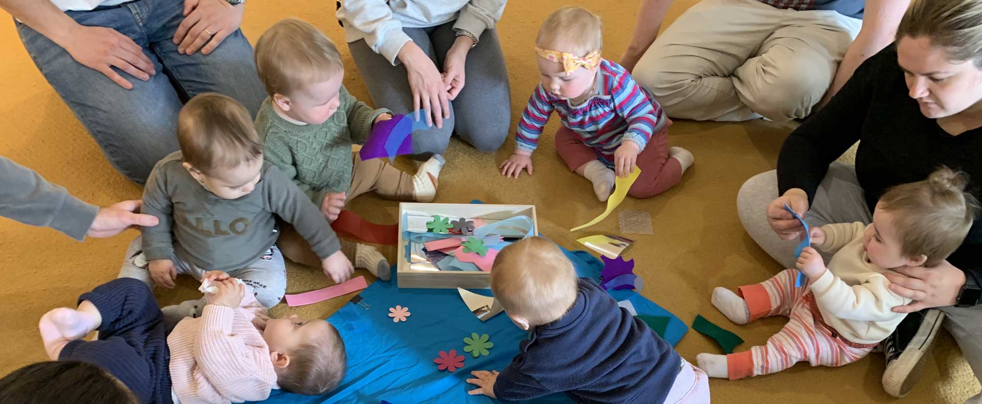 Baby Artists: <br>Ages 6 – 24 months