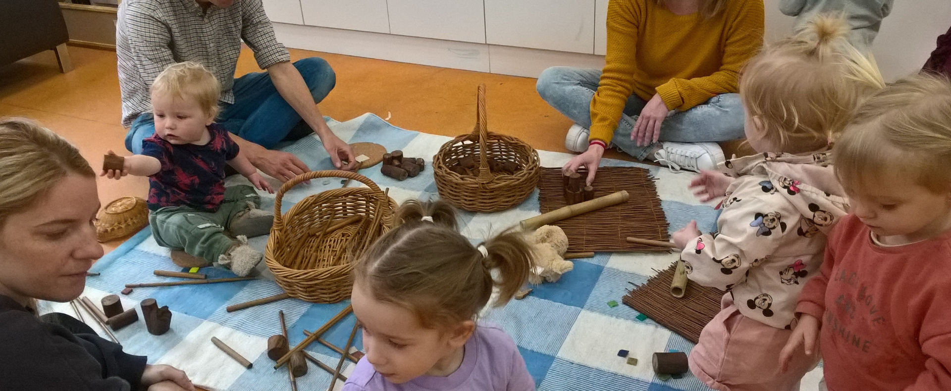 Art and Music <br/> For Ages 1-3