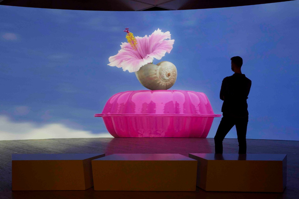 Hibiscus: Angela Tiatia & Philip Juster